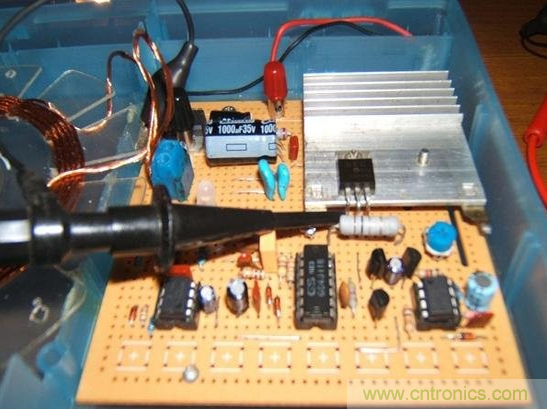 DIY:手工打造智能無(wú)線(xiàn)供電臺燈