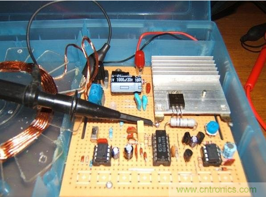 DIY:手工打造智能無(wú)線(xiàn)供電臺燈