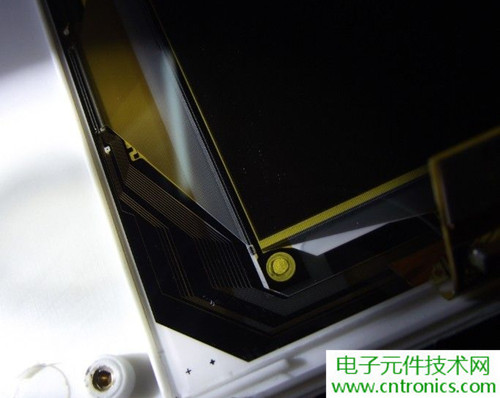 探秘電子紙！一款電紙書(shū)的電子墨水屏拆解