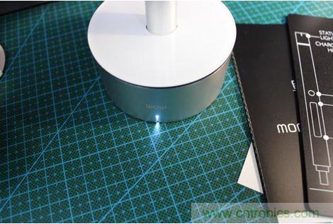 一款獨一無(wú)二的鋰電螺絲刀拆解評測：不止是價(jià)格感人