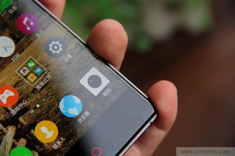 無(wú)邊框的 nubia Z9 ，一款既有驚喜，又有驚艷的智能手機