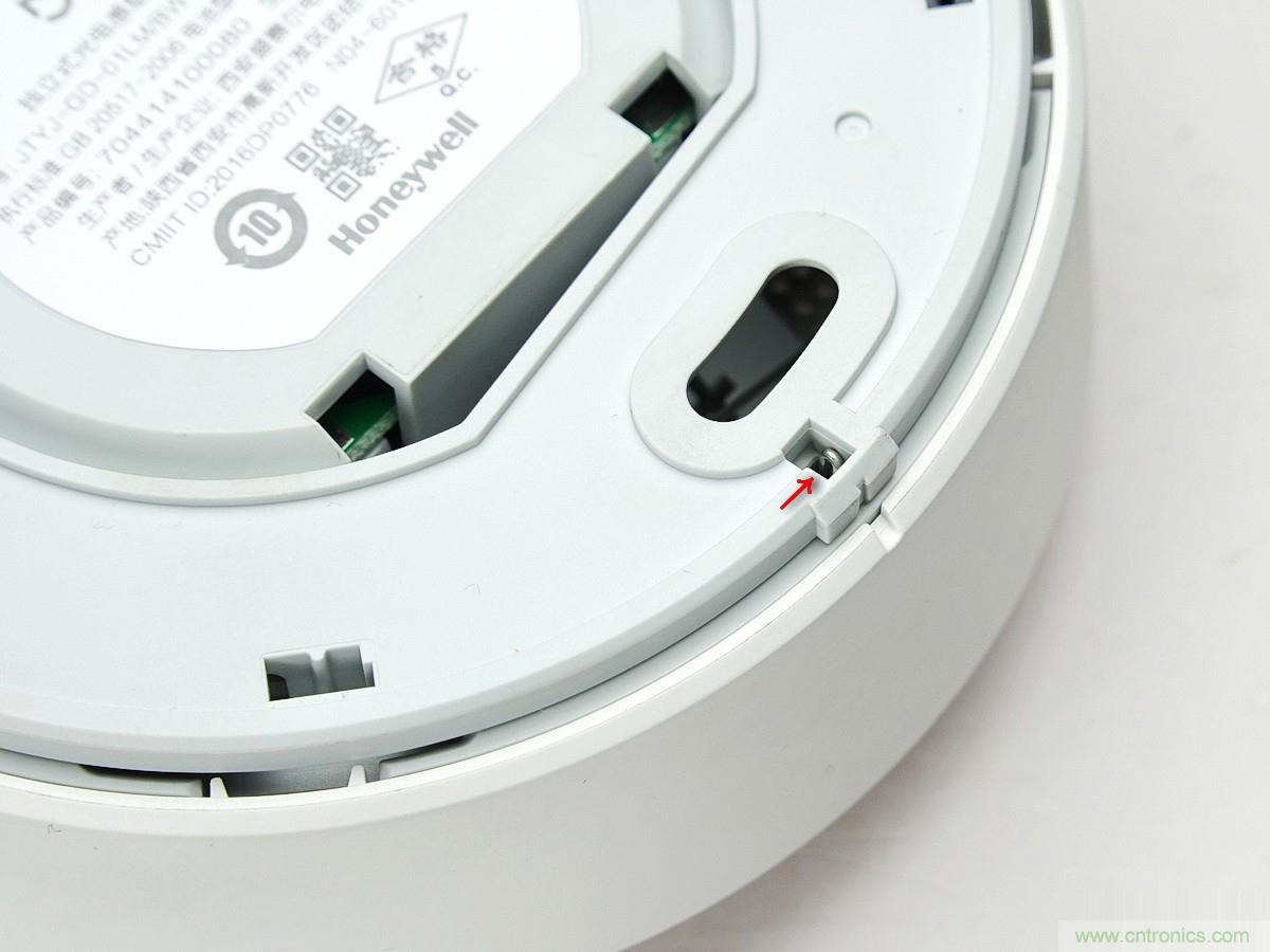小米煙霧報警器拆解：一顆電池可用五年是如何做到的？
