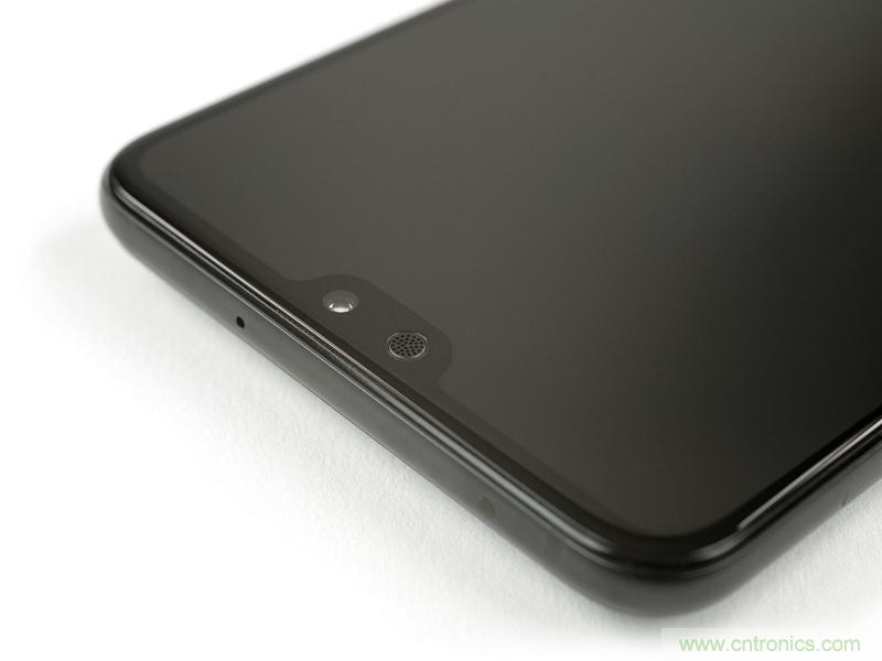 拆解華為P20 Pro:后置三攝都有硬件級光學(xué)防抖