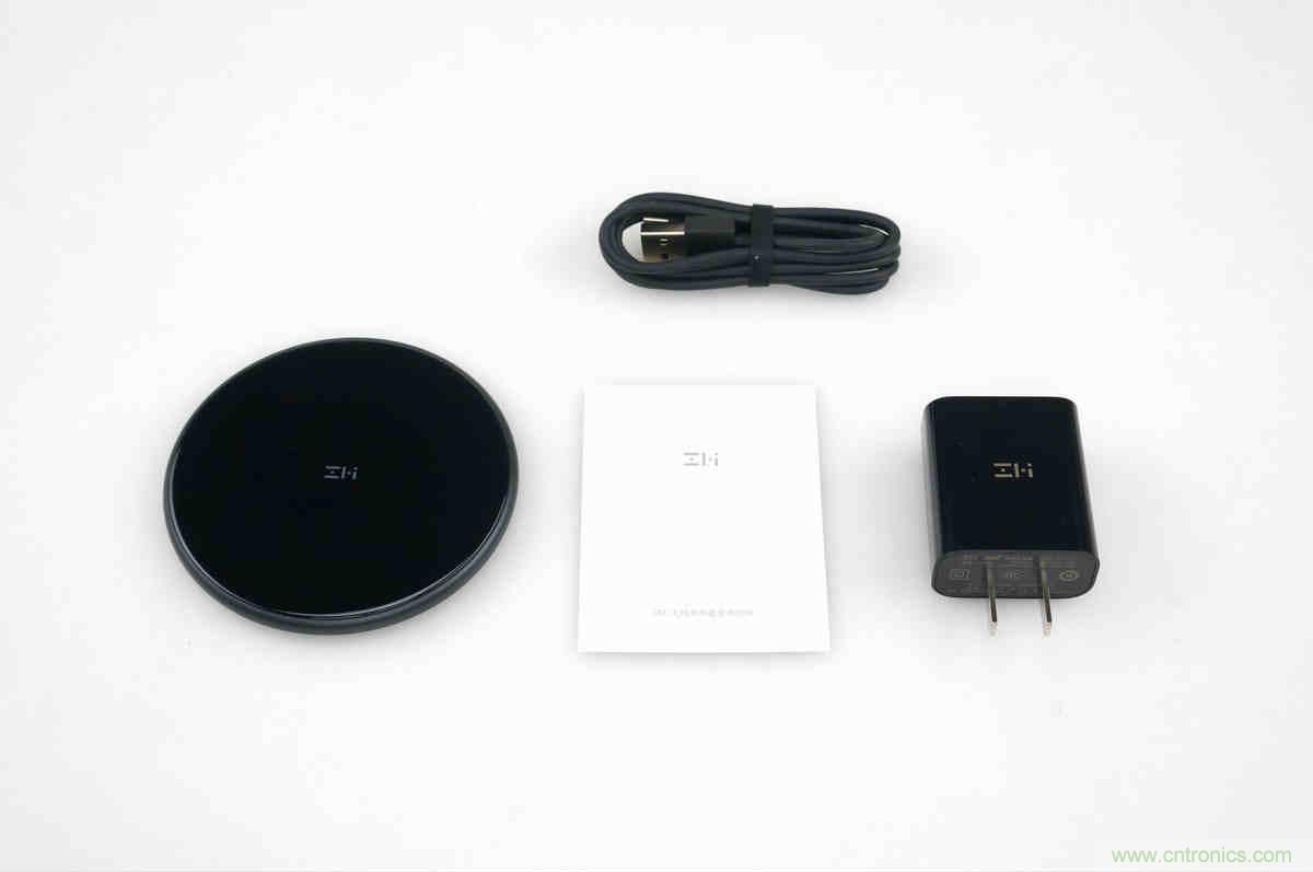 拆解對比：系出同門(mén)，小米、紫米無(wú)線(xiàn)充電器的差別有多大？