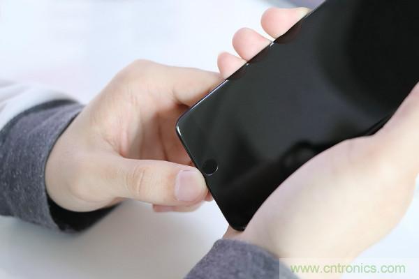 魅族M15拆解：做工精致，壓感Home鍵采用中國芯